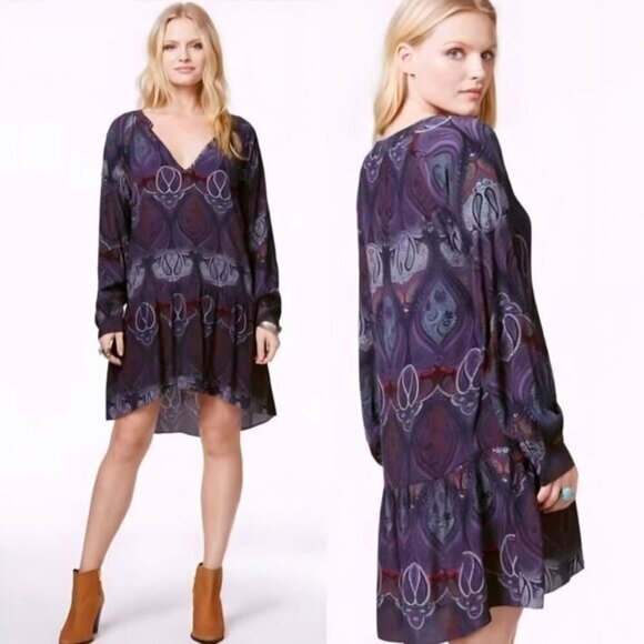 Sanctuary ✦ Purple Paisley Boho Mini Dress ✦ V-Neck w/ Tiered Hem & Long Sleeves - Picture 4 of 11